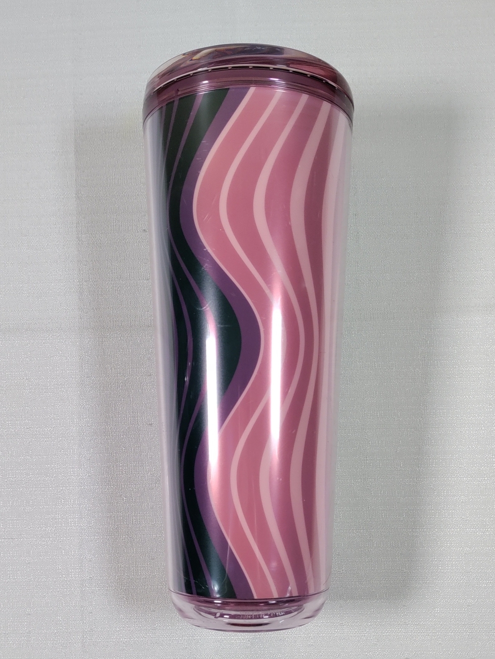 H190 Starbucks 2025 Wavy Green Purple Venti Tumbler 24 oz